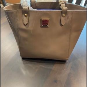 Dooney Bourke Purse